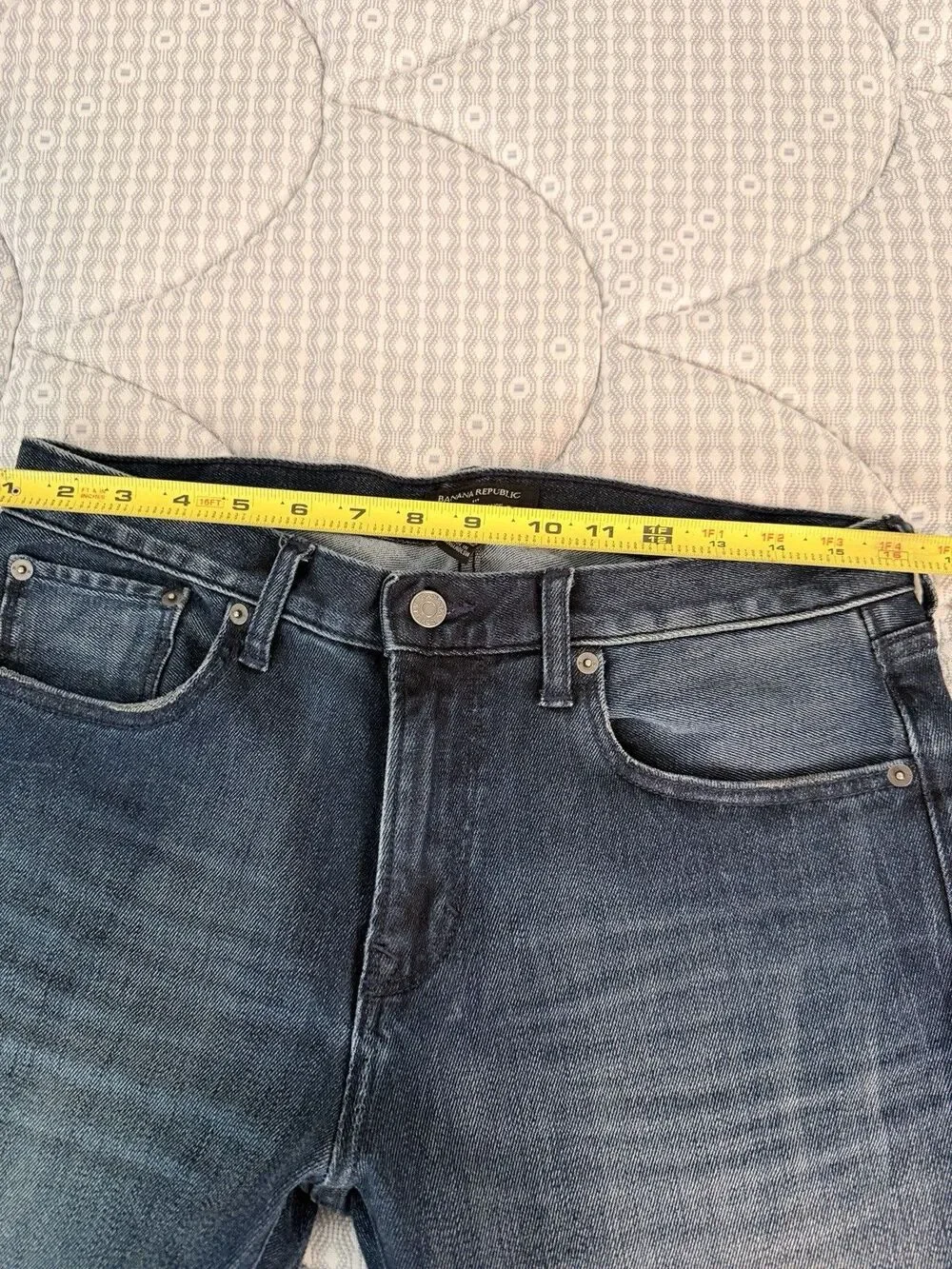 Banana Republic Premium Performance Jeans Mens 32x32 Med Wash Stretch Straight